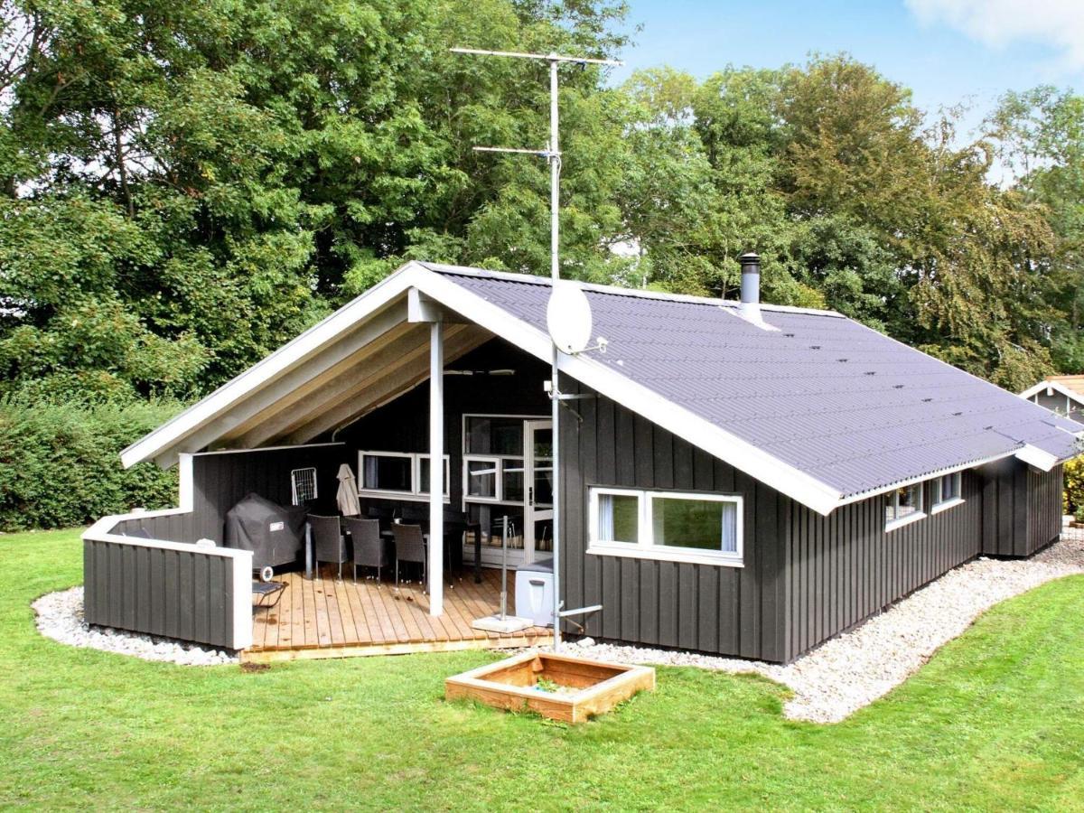Four-Bedroom Holiday Home In Sydals 4 Vibøge Kültér fotó