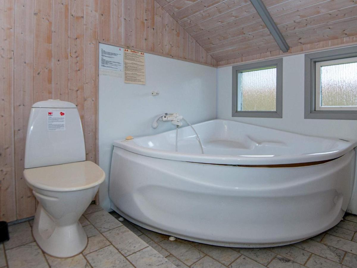 Four-Bedroom Holiday Home In Sydals 4 Vibøge Kültér fotó